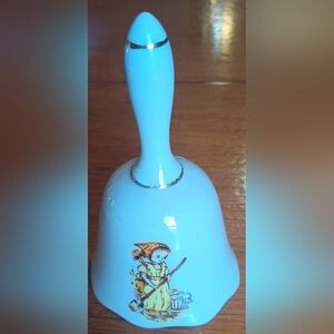 Vtg Price Products Porcelain Bell Little Girl Mopping Gold Trim 5.5" Collectible